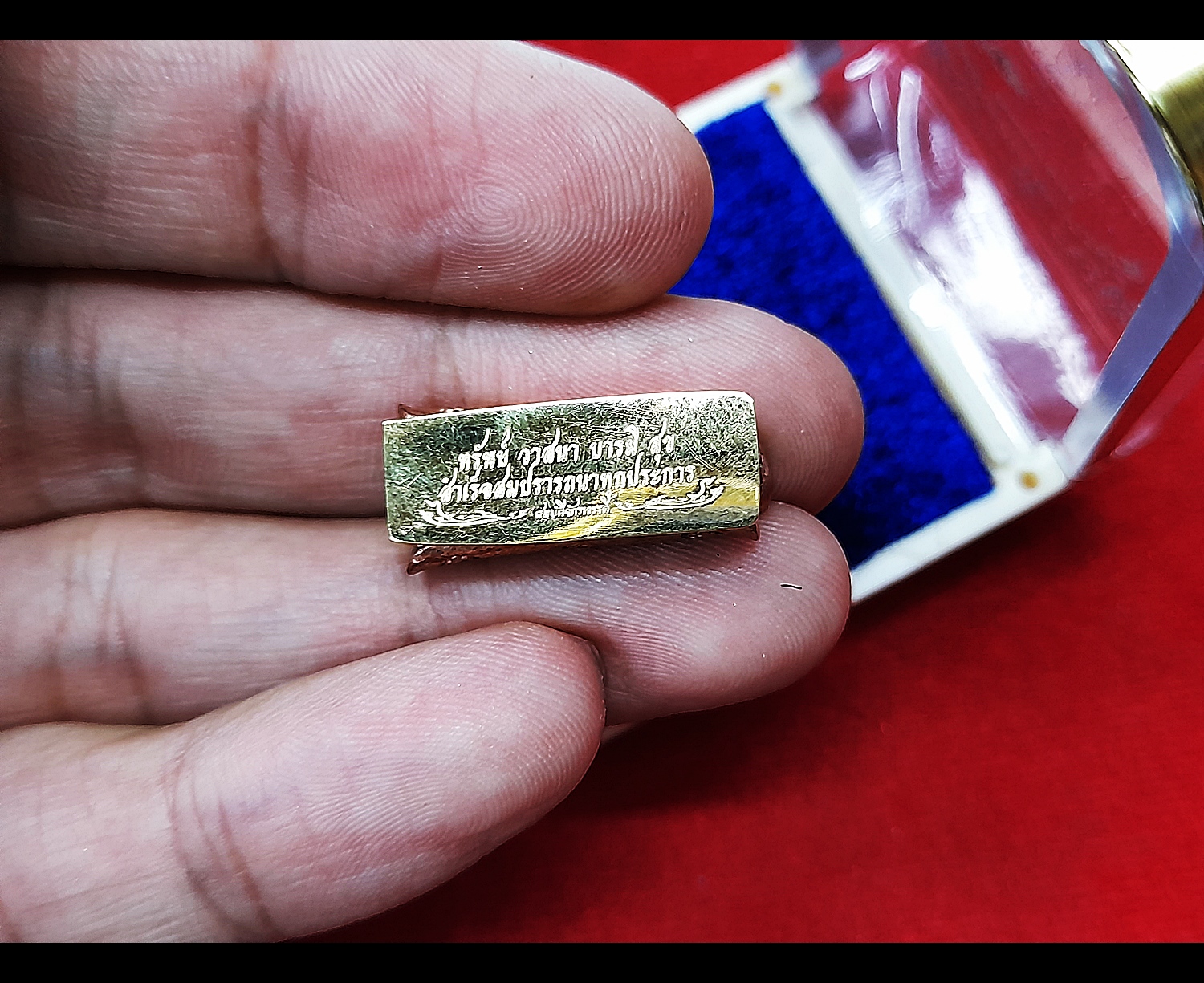 กิมปั่ง ฝั่งเพรช สวารอฟสกี้(Swarovski) เนื้อนวะ(มีส่วนผสมของทองคำ) บรรจุอุดมวลสาร ฐานทองคำแท้ รุ่น2 ปี2564