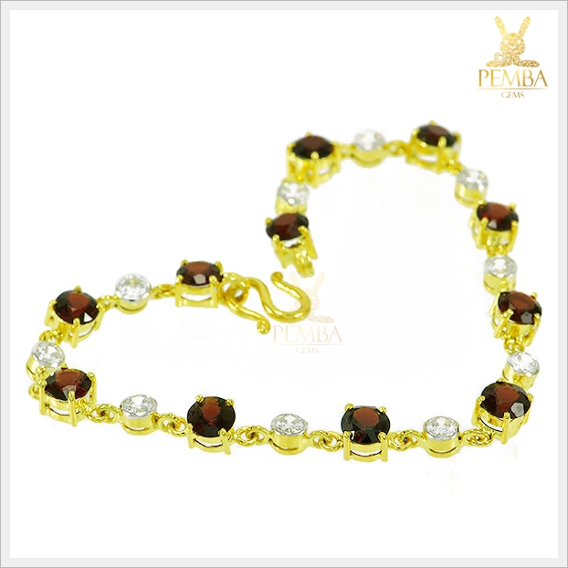 สร้อยข้อมือโกเมน ทองแท้ ใส่สวยเก๋ เพิ่มเสน่ห์(สอบถามราคา)