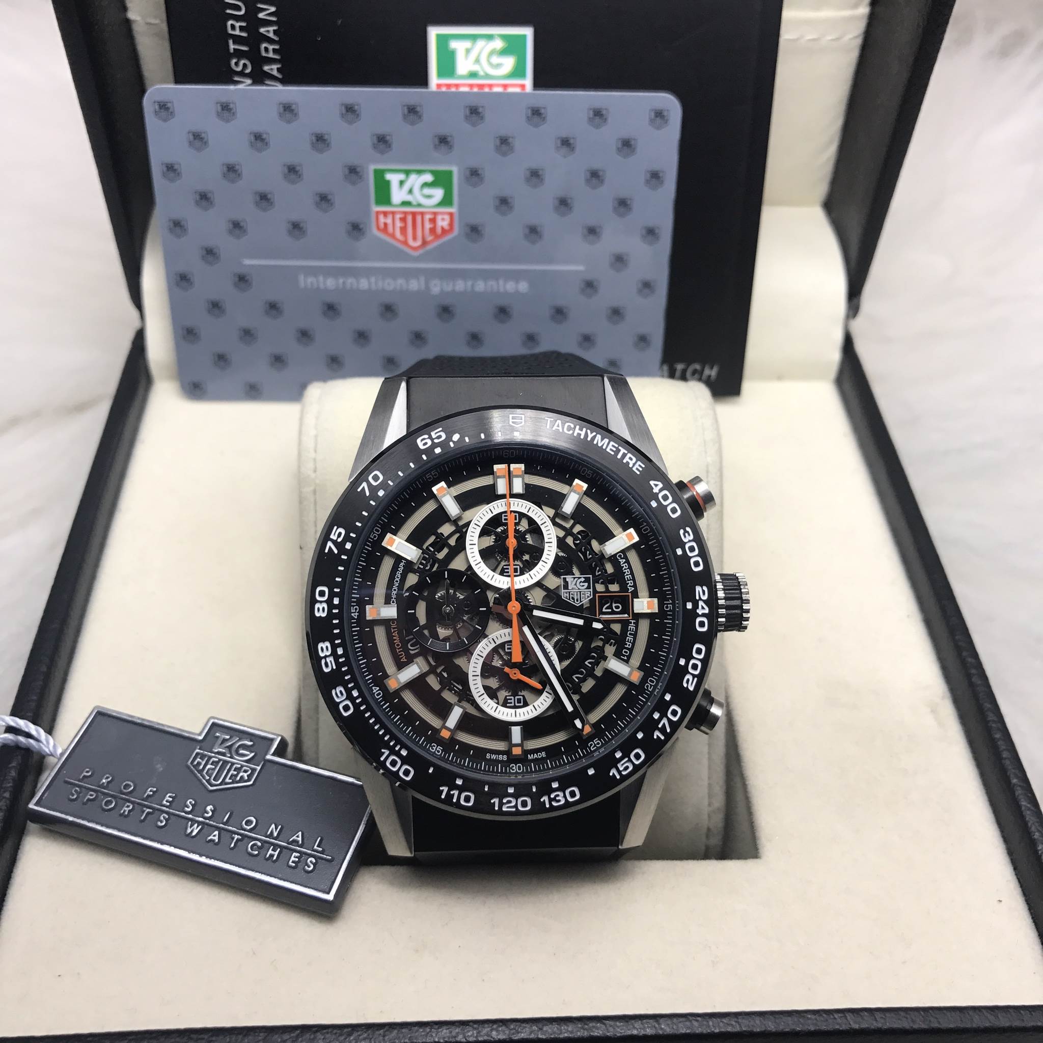 นาฬิกา Tag Heuer Carrera Calibre 01 Qurtaz Chronograph 45 MM.เข็มส้ม