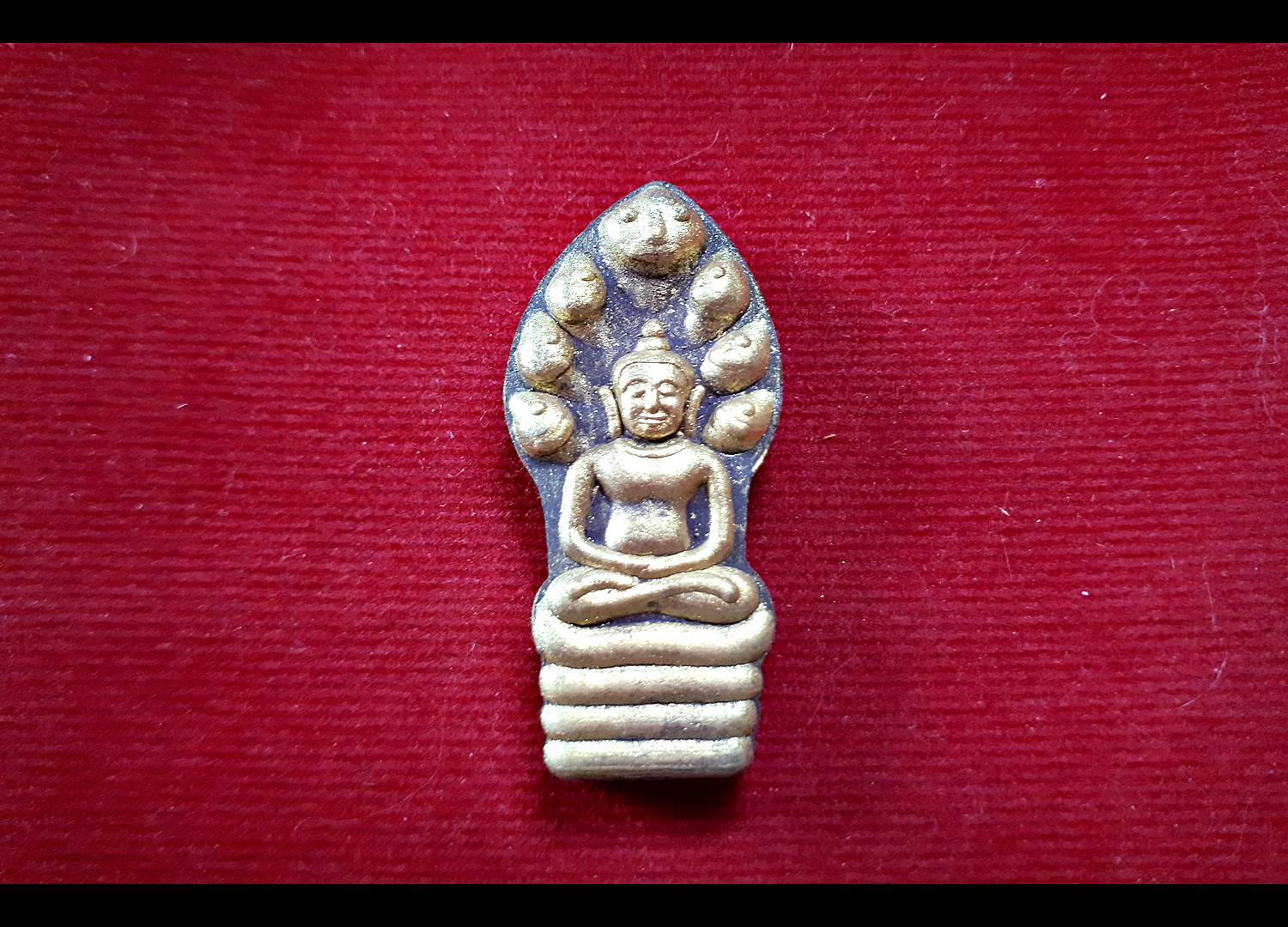 พระนาคปรก องค์ครู หลัง 3บรมครู(หลวงพ่อกวย หลวงปุ่ปรง หลวงปู่เย็น) - เนื้อผงจินดามณี ปี2556