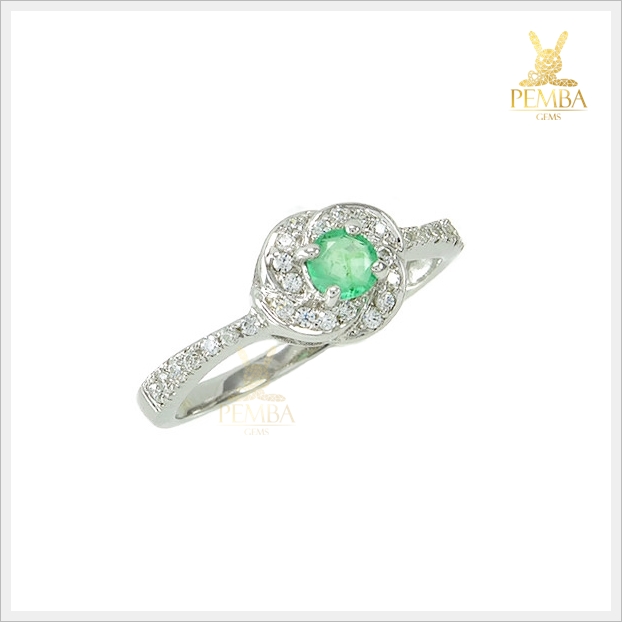 แหวนมรกตแท้ เงินแท้925 เล็กๆ ใส่ติดนิ้วน่ารักๆ แหวนพลอยแท้