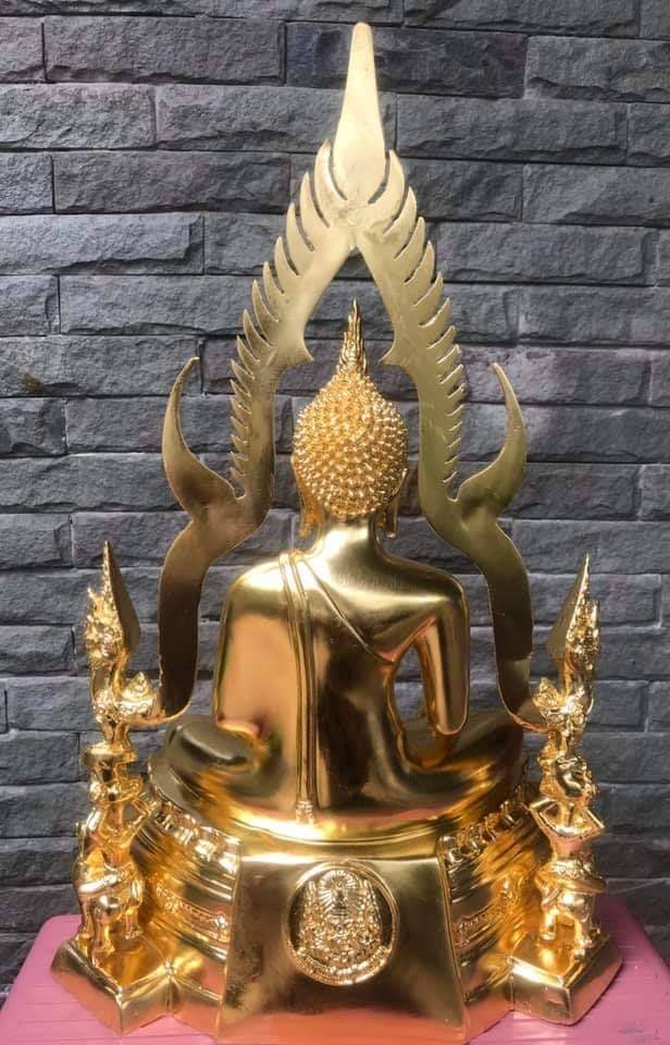 รูปหล่อ พระพุทธชินราช วัดเบญจมบพิตร เนื้อโลหะ ปิดทองคำแท้ (สร้างประมาณ ปี2560) - (หน้าตัก9นิ้ว สูง20นิ้ว)