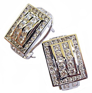 Diamond Earring ต่างหูเพชร ขาโอเมก้า ทองคำ YG ชุบทองคำขาวหนัก 8.07 กรัม เพชร 28 เม็ด หนัก 0.84 กะรัต (GVVS) เพชร 56 เม็ด หนัก 0.57 กะรัต (GVVS)