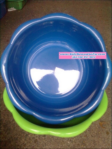 P07366 กะละมัง ขอบหยัก 42 ซม (42*42*15.5 cm) อย่างเหนียว 044 (ราคาส่งต่อ 12 โหล: 144 ใบ เฉลี่ย 240 บาทต่อโหล)