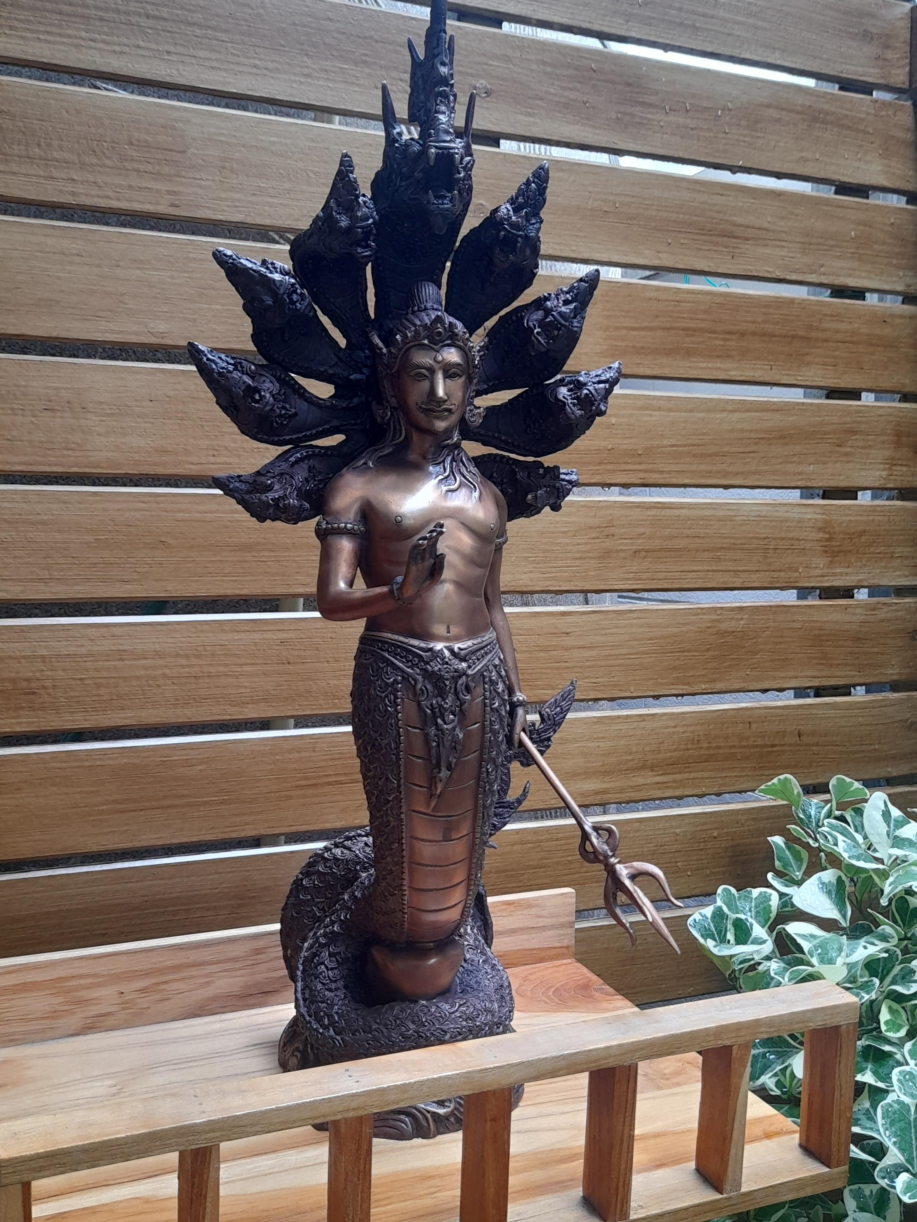 รูปหล่อ พญานาคราช ปาง ประทานพร มนุษย์ ครึ่งพญานาค นาคปรก 9หัว เศียร เนื้อทองเหลือง สีสัมฤทธิ์ (สูง22นิ้ว) (งานพรีออเดอร์สั่งทำ 2เดือน)