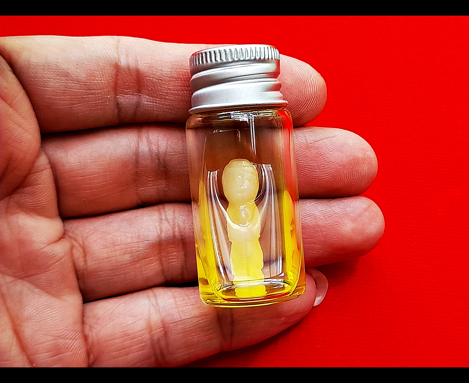 กุมารบังเกิดทรัพย์ เนื้อกระดูกวัว (แช่น้ำมันจันทร์) รุ่นแรก ปี2564 #รับประกันแท้