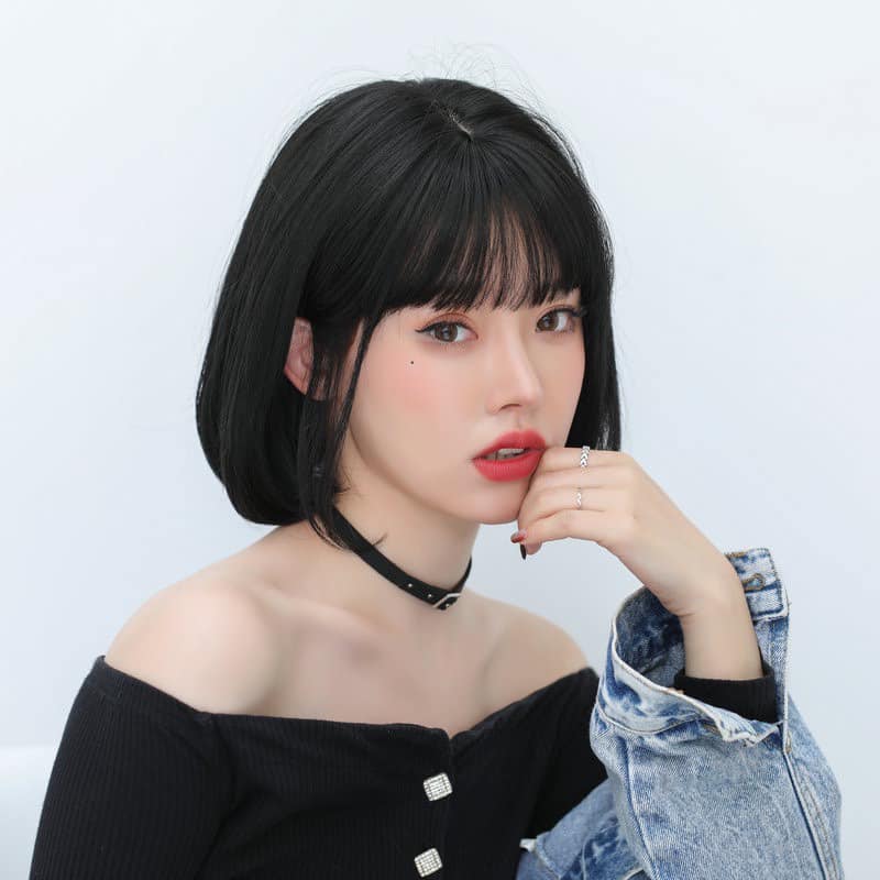 วิกผมทรงบ็อบยาวแตะบ่า เส้นผมมีน้ำหนักรื่นสลวยไม่พันกัน