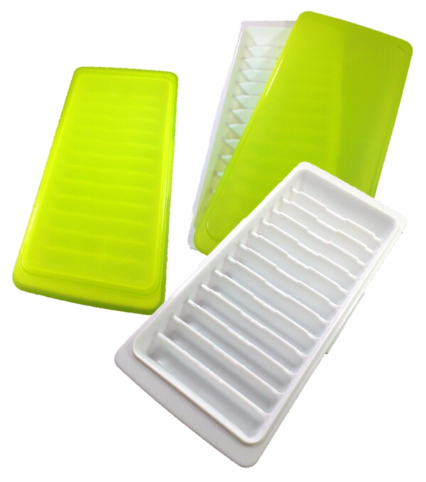 ช่องทำน้ำแข็งใส่ขวดน้ำได้