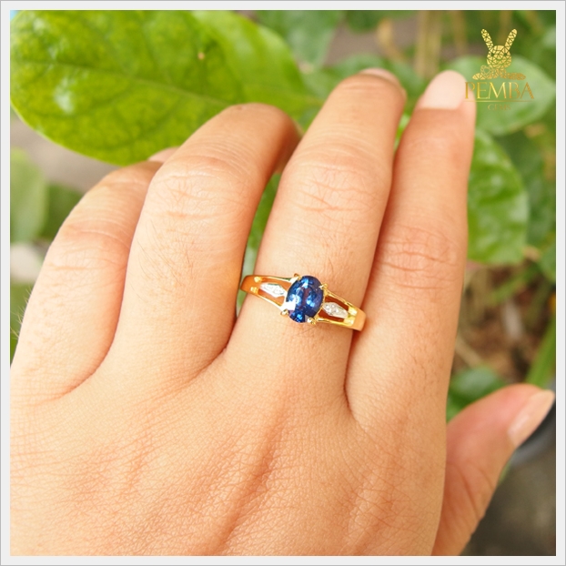 แหวนไพลิน เงินแท้ชุบทอง สวยเก๋ดูมีสไตล์ ใส่ติดนิ้วน่ารักๆ แหวนพลอยแท้