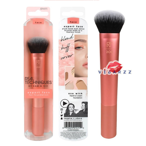 รุ่นใหม่ สีโรสโกลด์ Real Techniques Expert Face Brush for Foundation แปรงรูปโดม สำหรับลงรองพื้นทั้งชนิดเนื้อน้ำ และเนื้อครีม พุ่มขนแปรงที่แน่นและเด้ง ทำให้การลงรองพื้นบัฟได้ผิวสวยเป็นธรรมชาติ