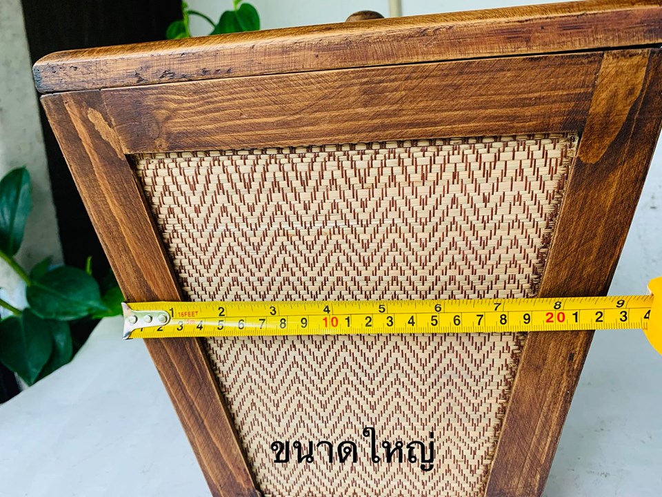 ถังเอนกประสงค์ ถังผ้า ถังขยะ (สไตล์ไทยล้านนา ถังไม้ทรงเหลี่ยม ) (ไม้สน แข็งแรง สานต้นกก) - ขนาด (เล็ก8x11นิ้ว 750฿) (ใหญ่9x12นิ้ว 950฿)