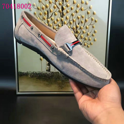 รองเท้า td men แบบอีกเยอะกดดูด้านในค่ะ size 38-44 ,45 มีบางแบบ