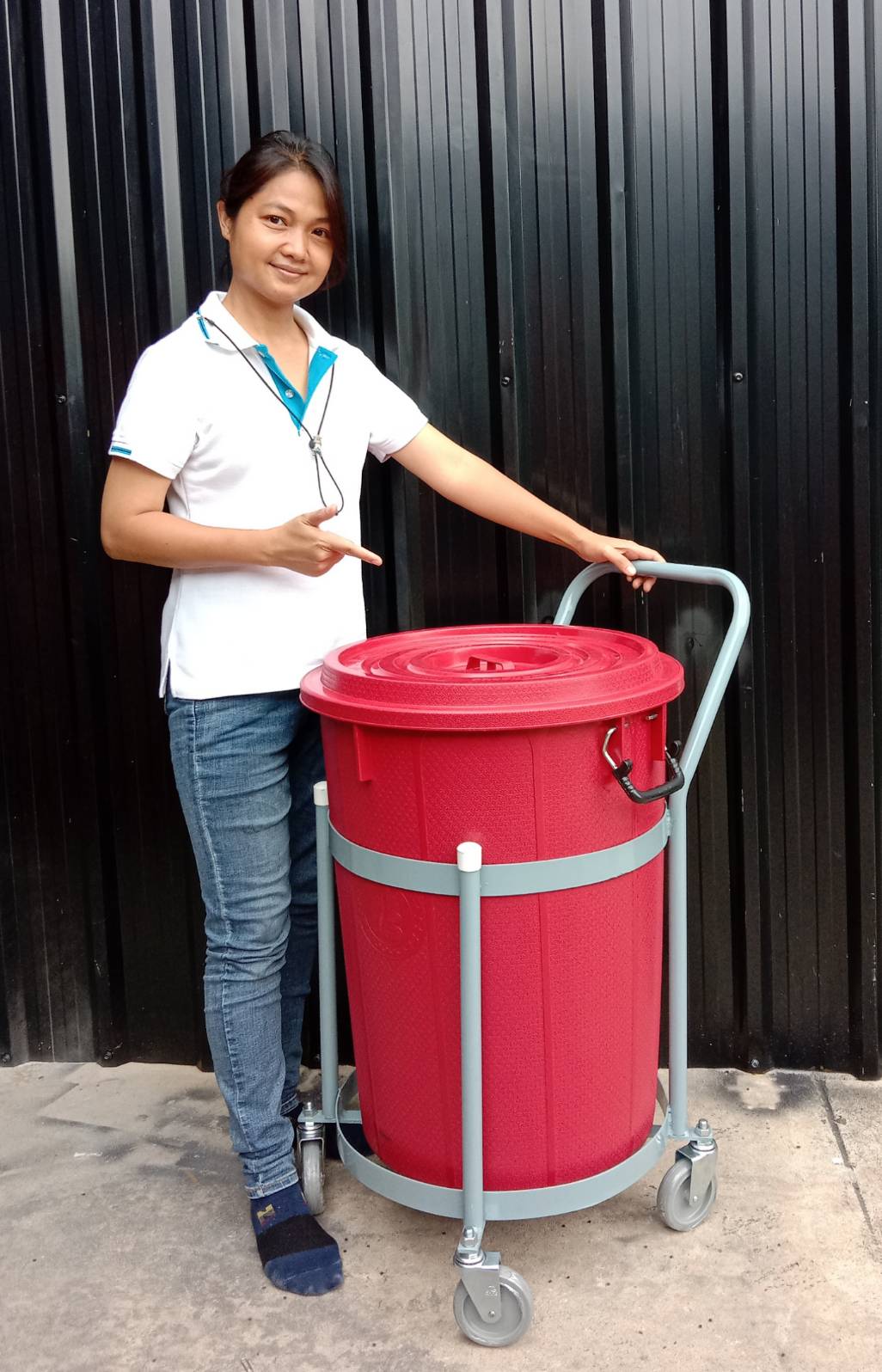 รถเข็นใส่่ถังขยะ 26 แกลลอน แบบเหล็ก เกรด บี