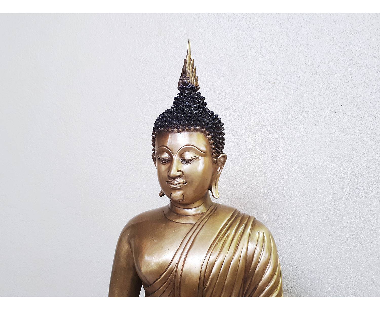 รูปหล่อ พระปัจเจกพระพุทธเจ้า (พระเกศ2แฉก ตามแบบวัดท่าซุง) ฐานด้านหลังยันต์มหาเศรษฐีเงินล้าน เนื้อทองเหลือง ปี2562 (องค์ใหญ่ขนาดบูชา ขนาด หน้าตัก9นิ้ว ฐาน12นิ้ว ลึก7นิ้ว สูง16นิ้ว) - หลวงพ่อเล็ก วัดท่าขนุน