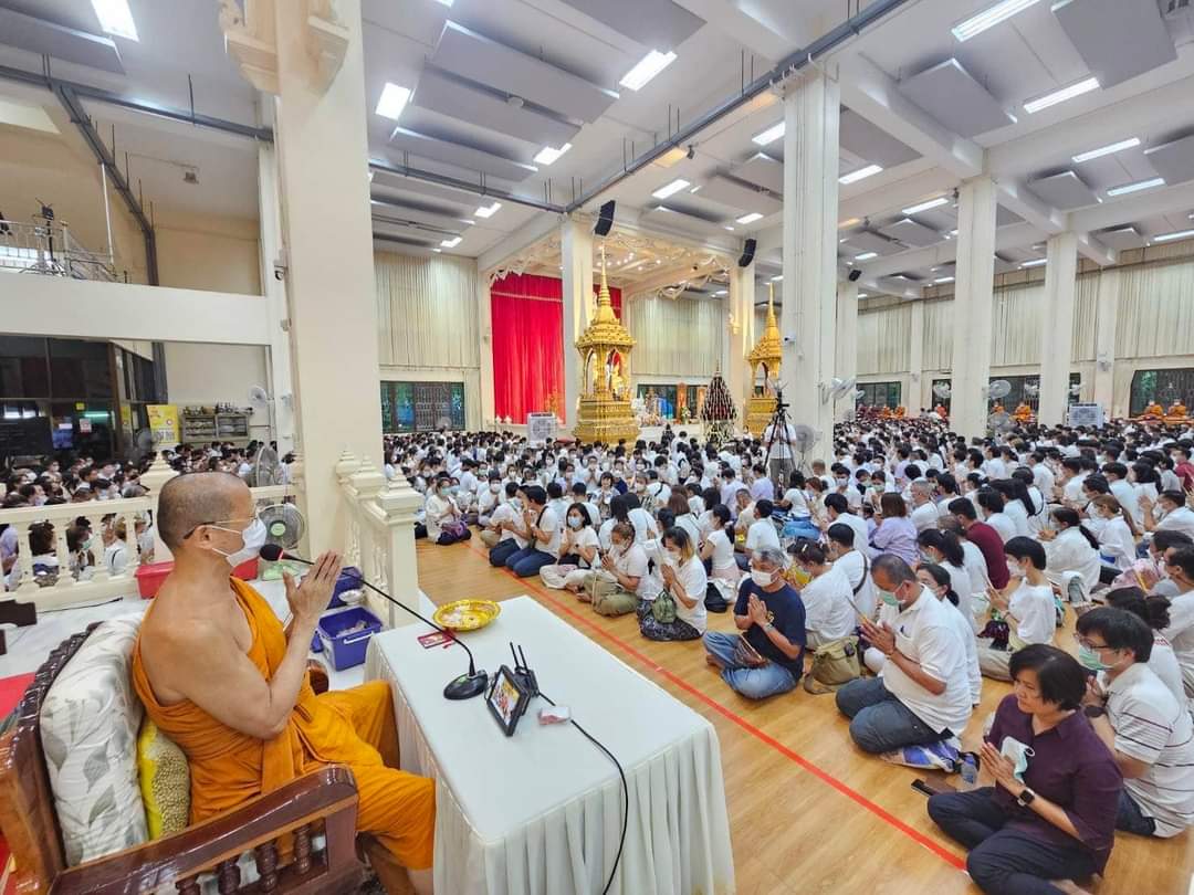 น้ำมนต์ เสาร์๕ (สะเดาะเคราะห์ ค้าขาย ไล่อาถรรพธ์ ไล่ของ โดนของ รักษาโรค) (เป่ายันต์เกราะเพรช ปี2567 ) - หลวงพ่อเล็ก วัดท่าขนุน