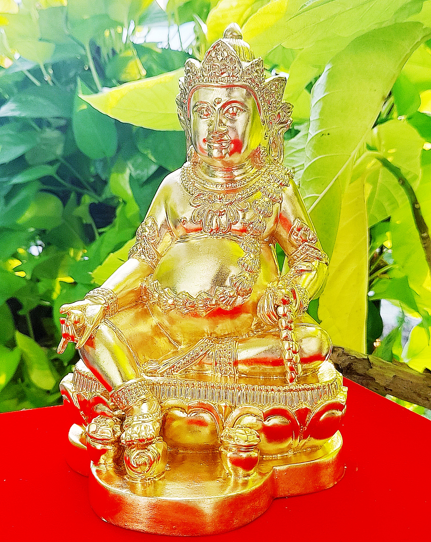 รูปหล่อ ท้าวเวสสุวรรณ ปาง ไฉ่ซิงเอี๊ย(ธนบดี) นั่งรับทรัพย์ เนื้อทองเหลือง ปิดทองแท้(ปิดทองก่อนปลุกเสก) ปี2564 - (เทพเจ้าแห่งโชคลาภ ความมั่งคั่ง) (ขนาดตั้งบูชา หน้าตัก4นิ้ว ฐาน4นิ้วครึ่ง สูง6นิ้ว) #พิธีนี้ไฉ่ซิงเอี๊ยท่านมาสงเคราะห์ปลุกเสกเอง