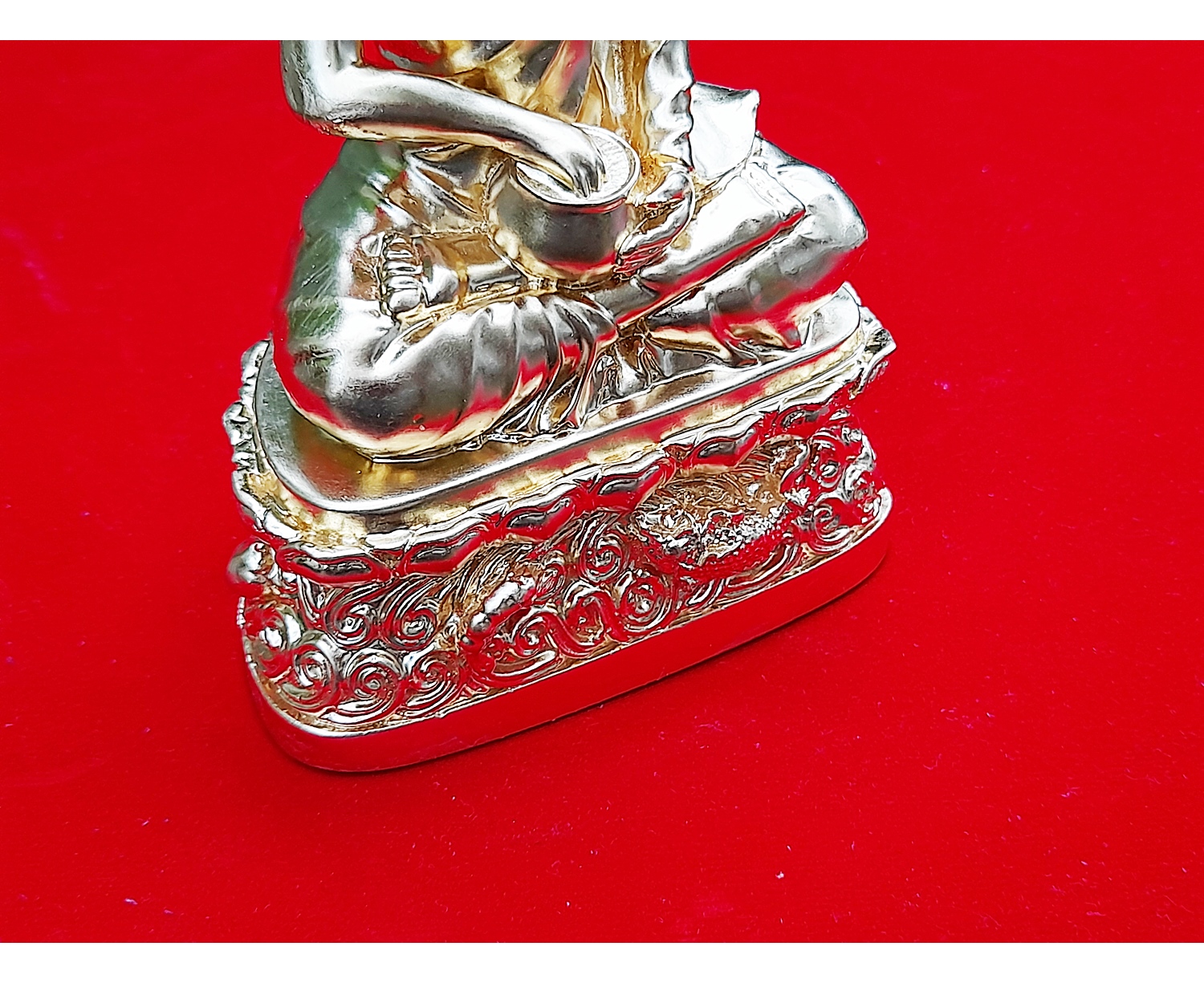 รูปหล่อ พระอุปคุต มหาลาภเรียกทรัพย์ ชนะอุปสรรค (หลวงพ่อบอกว่า#ให้เอาไปตั้งที่บ้านลาภจะได้เข้า) เนื้อทองเหลือง ปิดทองแท้(ปิดทองก่อนเข้าพิธีเสก) ปี2564 (ขนาด หน้าตัก 3นิ้ว ฐาน3นิ้วครึ่ง สูง5นิ้วครึ่ง) #ปลุกเสกแล้วรับประกันแท้ - หลวงพ่อบ๊ะ วัดโพธิ์ลังกา