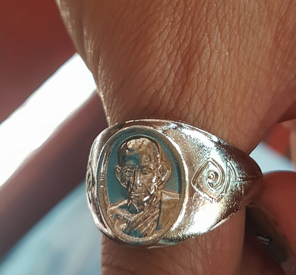 แหวน (ขนาด20มิลลิเมตร) หลวงพ่อกวย วัดโฆสิตาราม เนื้ออัลปาก้า (ออกบูชาจากวัดโฆสิตาราม) ปี2561 #รับประกันแท้