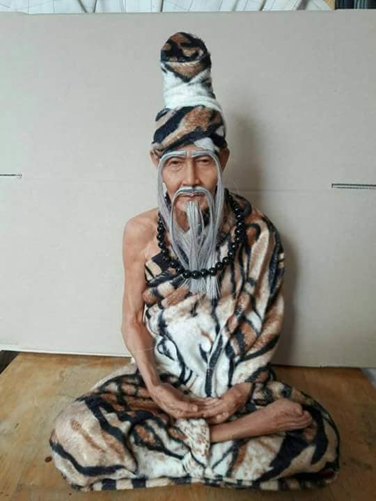 รูปหล่อ รวมแบบต่างๆ พ่อปู่ฤาษี เนื้อเรซิ่น (หน้าตัก9นิ้ว สูง14นิ้ว)