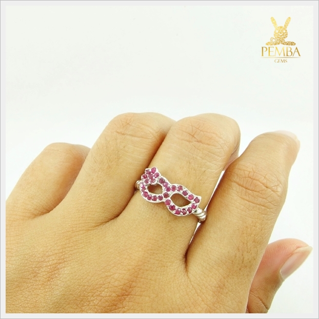 แหวนทับทิมแท้ สีแดงเข้มงดงาม เงินแท้925 ชุบทองคำขาว แหวนพลอยแท้