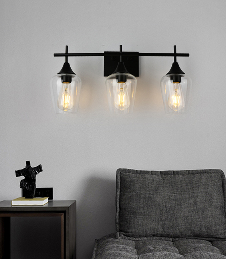 โคมไฟติดผนังทรงแก้วไวน์ใสโครงสีดำ [JK2011]