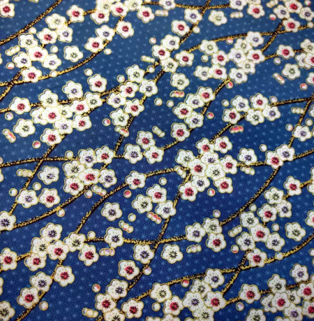 ผ้าสไตล์ญี่ปุ่น ผ้าคอตตอนพิมพ์ลายร้อน ลายนกฟลามิงโก้ ลายคลื่นทะเลใส ลายนกกระเรียน ผ้าลายดอกซากุระ SKU-03521 สีภาพ เมตร