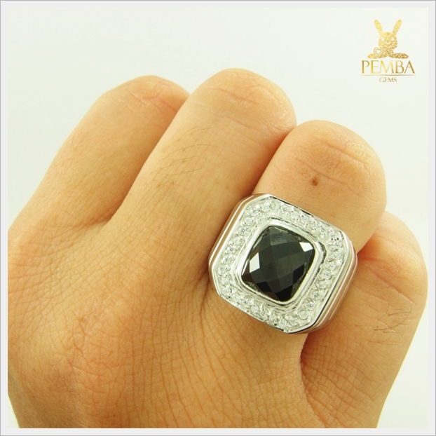 แหวนนิลแท้ ล้อมเพชรCZ งดงาม เท่อย่างมีสไตล์ ใส่เพิ่มความมั่นใจ