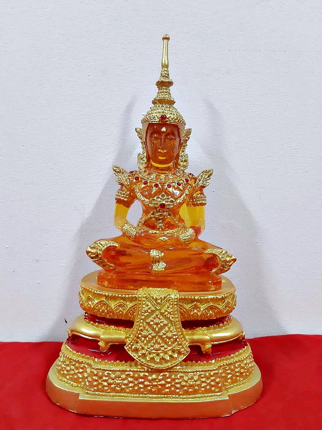 พระแก้วมรกต หน้าตัก5นิ้ว (ครบชุด8สี 8องค์) - (สีขาว สีแดง สีเหลือง สีชมพุ สีเขียว สีส้ม สีฟ้า สีม่วง)