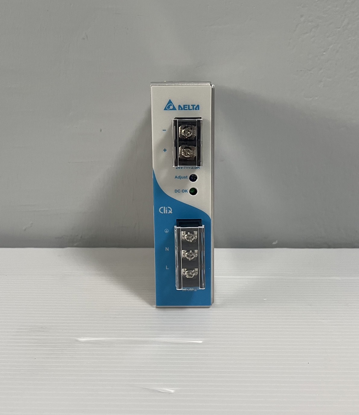 Delta DIN Rail Power Supply Model:DRP024V060W1AA Output 24V/2.5A (60W)