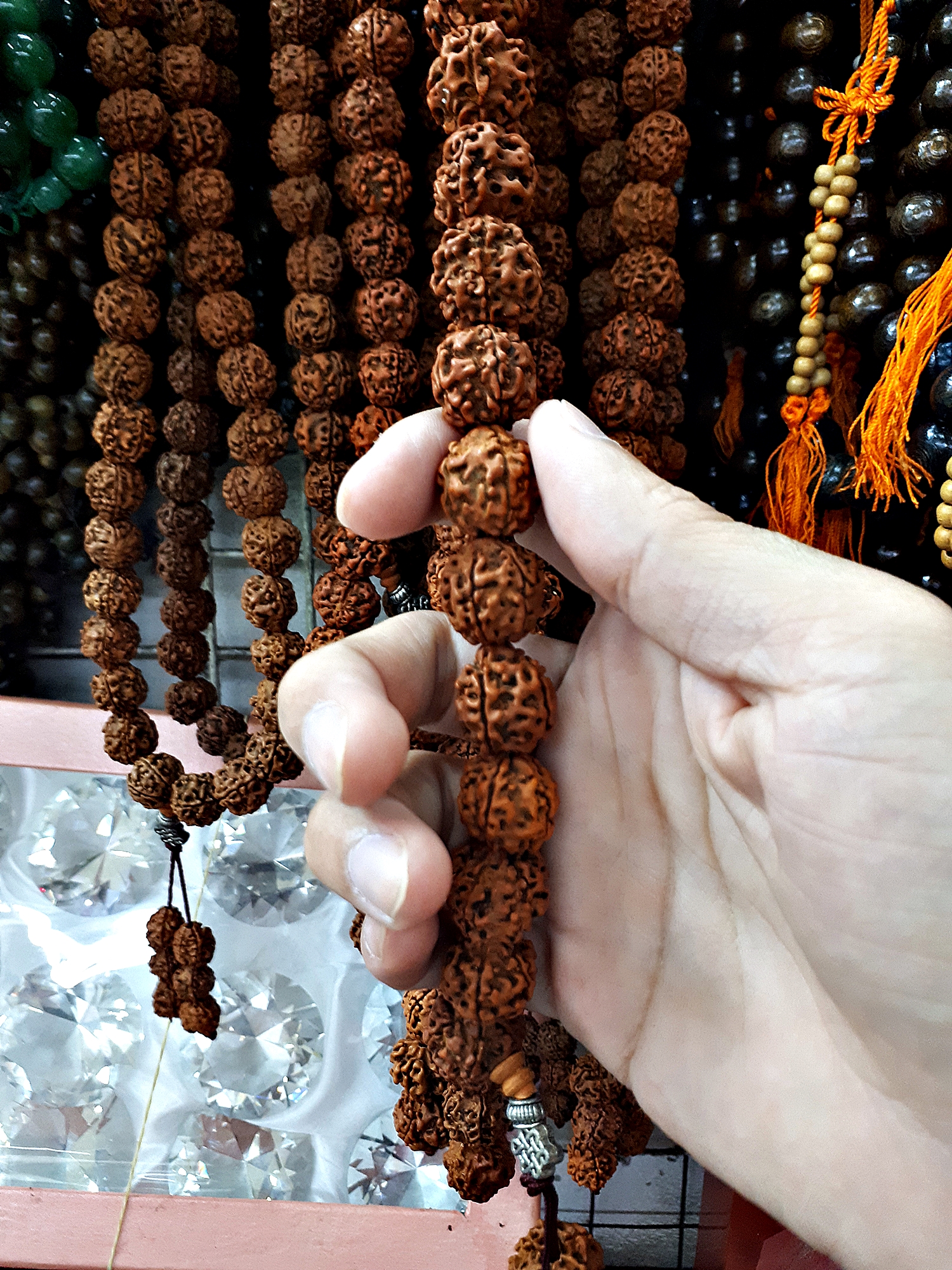 ประคํา น้ำตาพระศิวะ เมล็ดรุทรักษะ สร้อยคอ และ ข้อมือ ของแท้นำเข้าจาก อินเดีย (ขายปลีก ขายส่ง)