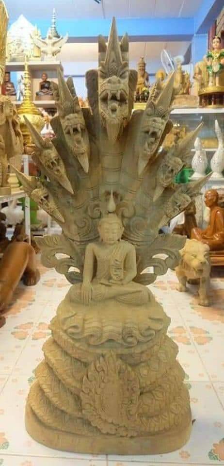 พระนาคปรก แกะจากไม้สัก (ขนาดสูง 36 นิ้ว. กว้าง 18 นิ้ว. หน้าตัก 8 นิ้ว.)