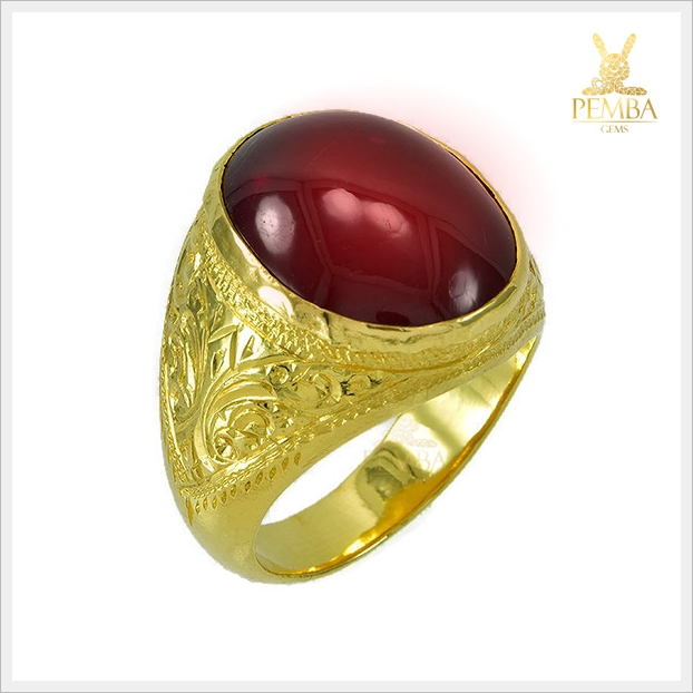 แหวนทับทิมแท้ ทองแท้ สีแดงเข้ม โดดเด่นเต็มๆ นิ้ว(สอบถามราคาได้ค่ะ)