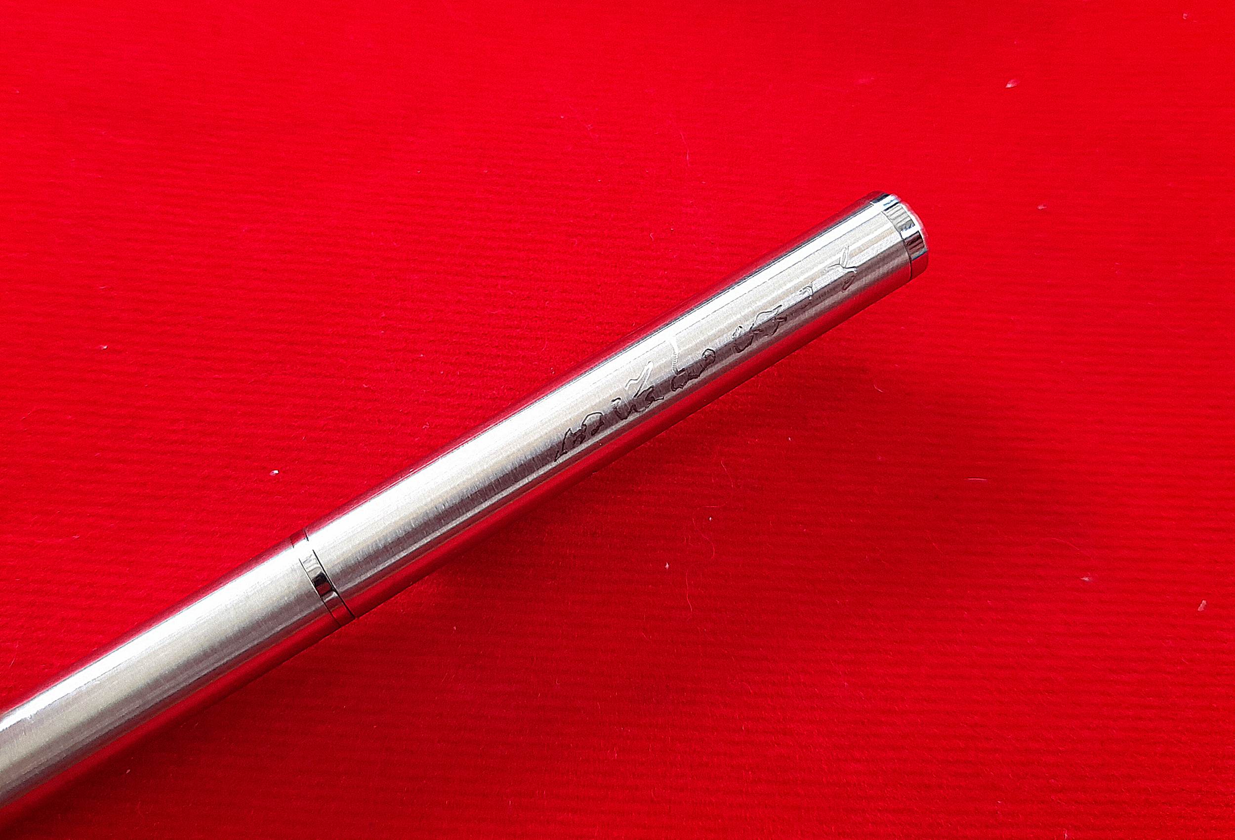 ปากกา (อิทธิคุณ ขีดเขียนเซ็น อะไรก็ง่ายดาย สะดวกสบาย ผ่านตลอด ทั้งยังป้องกันภัย) ปี2565 #รับประกันแท้ - พระอาจารย์มานิตย์ วัดเงิน บางพรหม