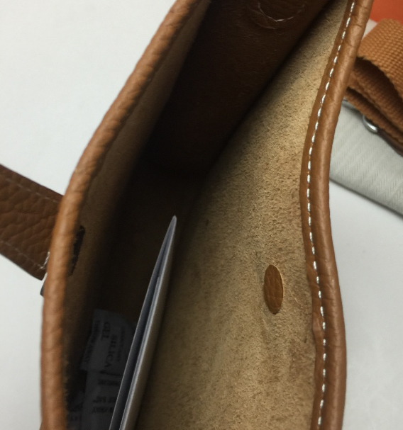 กระเป๋า hm evelyn mini 7 นิ้ว มีหลายสี ถามเพิ่มเติมได้ค่ะ สต็อกเปลี่ยนตลอด