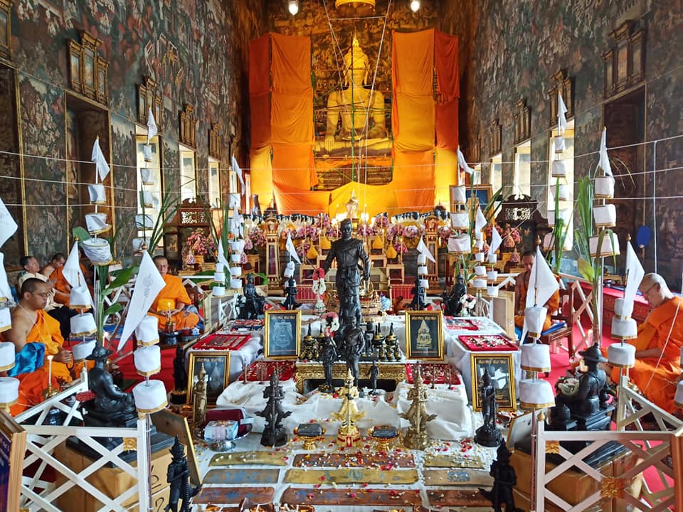 เหรียญโลห์ หลวงพ่อกวย วัดโฆสิตาราม(วัดบ้านแค) หลัง หนุมานเชิญธง - ((มนต์พระกาฬ ชนะจน) (ปลุกเสก 2ปี 16พิธี ปี2562-2563) เนื้ออัลปาก้า #รับประกันแท้