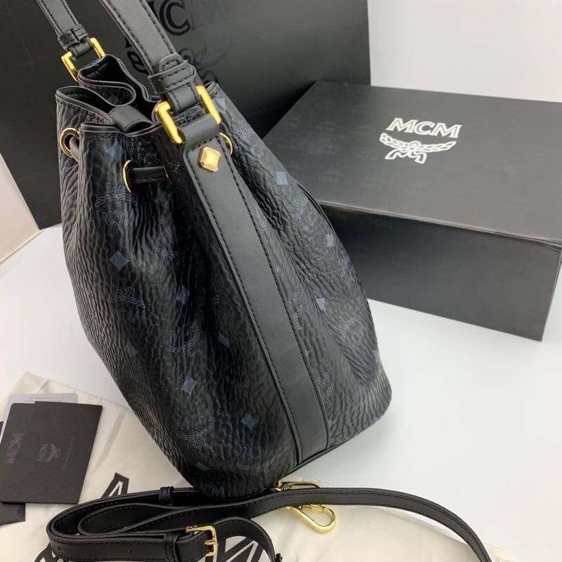 กระเป๋า mcm ขนมจีบ 10 นิ้ว