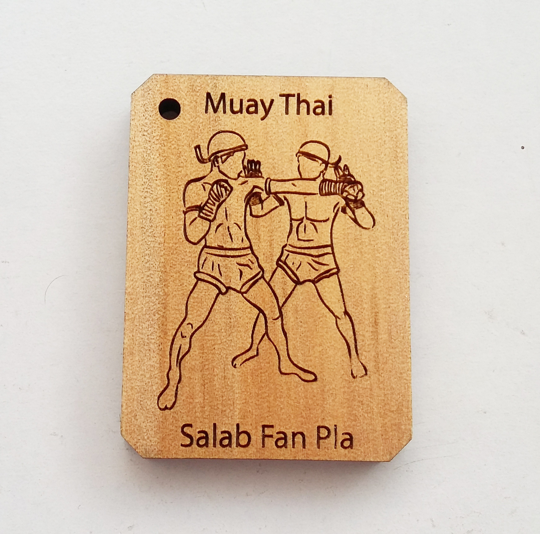 พวงกุญแจไม้แกะสลัก แม่ไม้มวยไทย-สลับฟันปลา