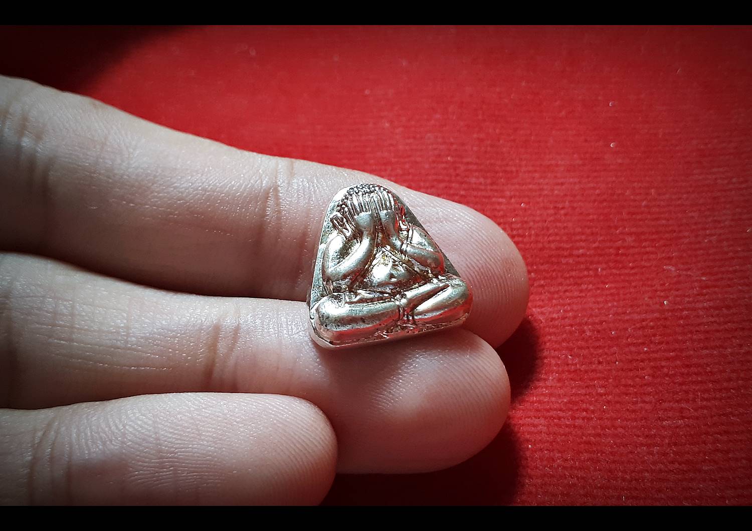 พระปิดตา มหาเศรษฐีเงินล้าน รุ่นแรก เนื้อเงินแท้(ผสมมวลสาร ตะกรุดมหาสะท้อน) ปี2553 #รับประกันแท้ - หลวงพ่อเล็ก วัดท่าขนุน