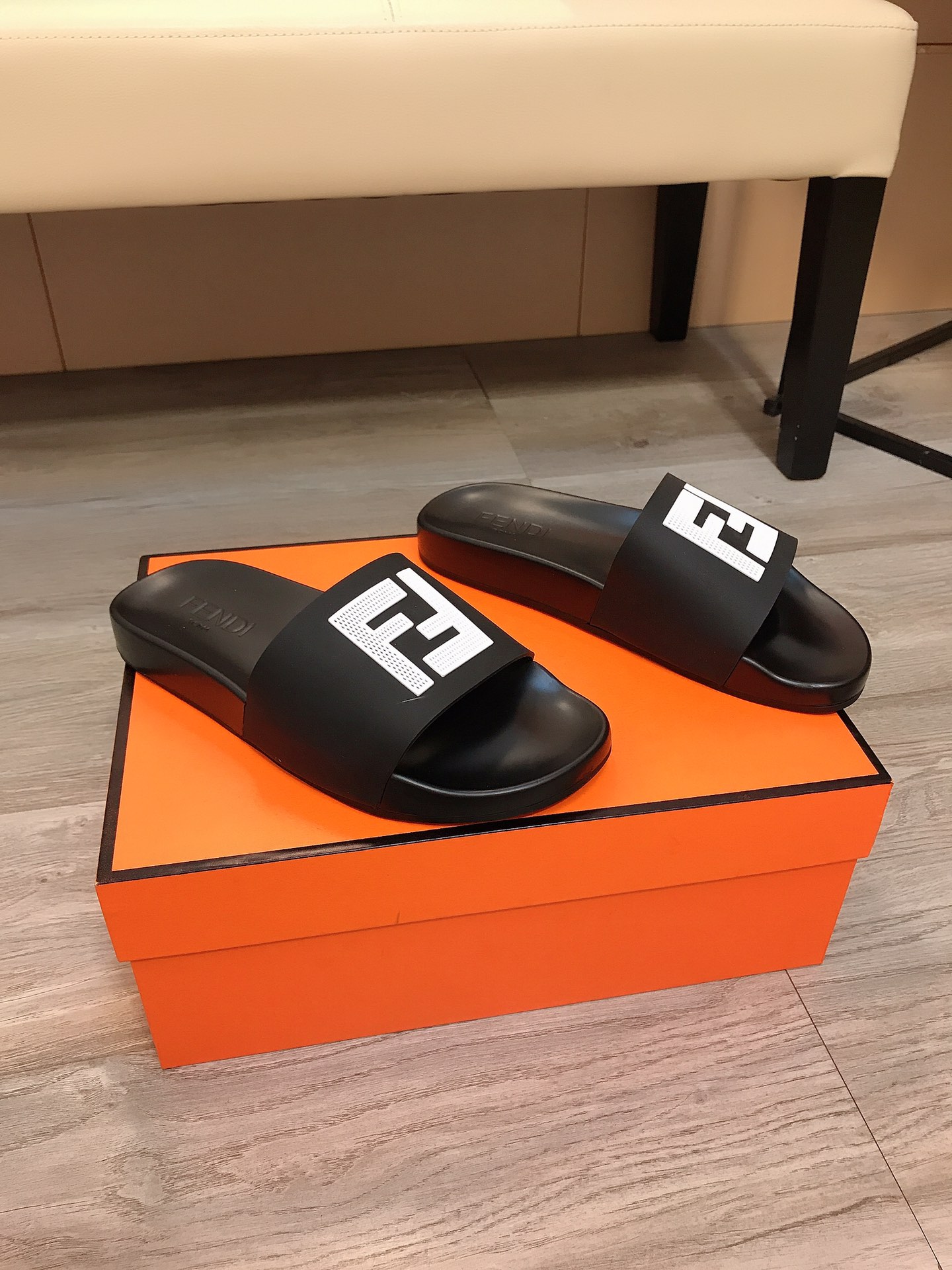 รองเท้าแตะ fd sandal ชาย มีหลายแบบกดดูเพิ่มด้านใน