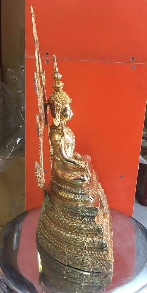 รูปหล่อ พระพุทธรูป จักรพรรดิ์ (หน้าตัก 5นิ้ว สูง20) เนื้อทองเหลืองขัดเงา