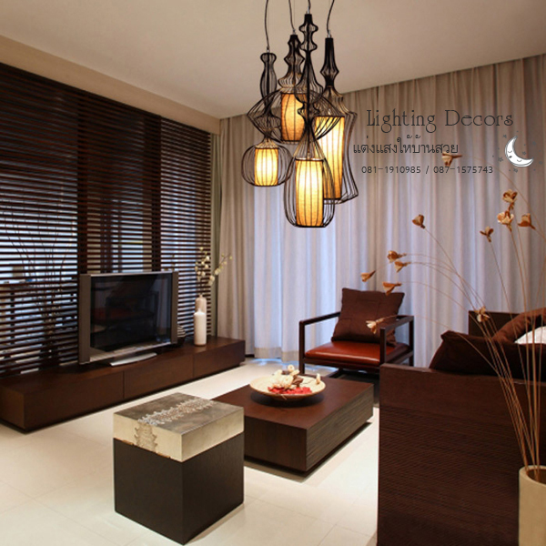 โคมไฟเส้นลวดดัด