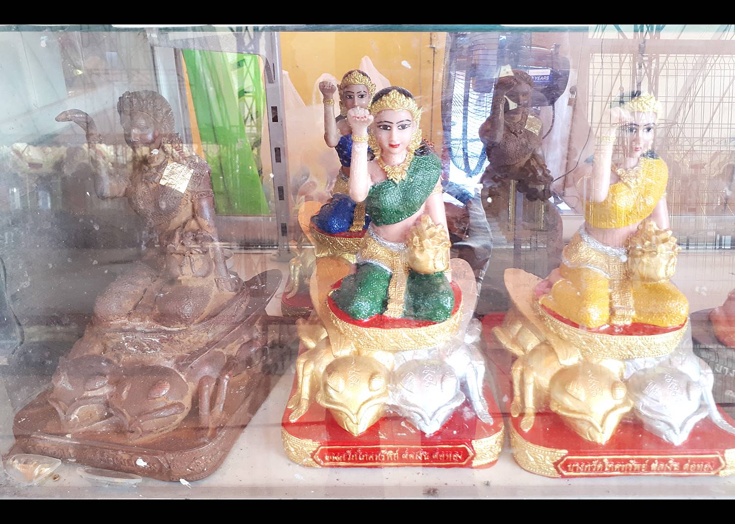 แม่นางกวัก นั่งบน ต่อเงิน ต่อทอง เนื้อเรซิ่น (13 มกราคม 2562) วัดพันท้ายนรสิงก์