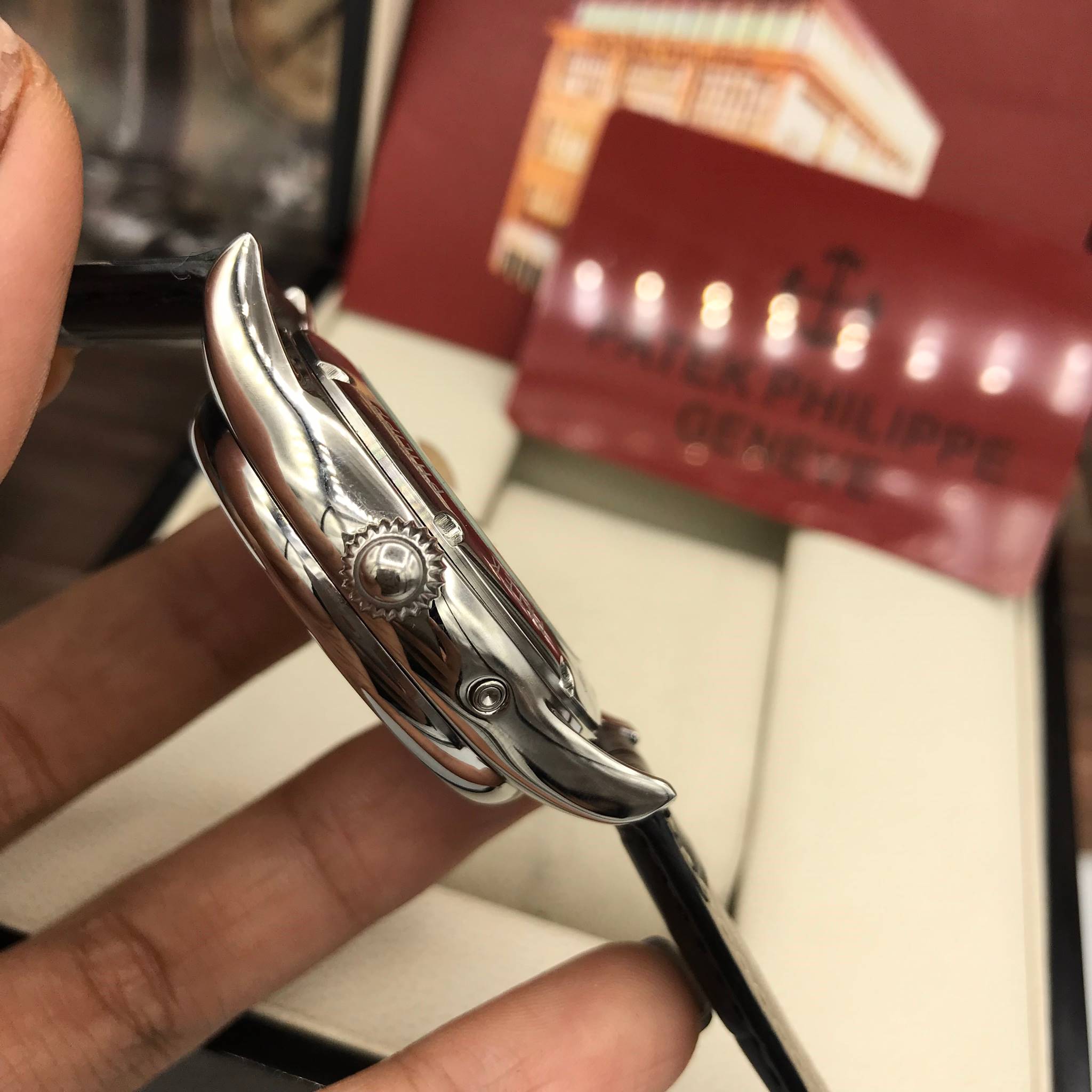 นาฬิกา Patek Philippe สีเงิน หน้าขาว งานเกรด Top Mirror Swiss