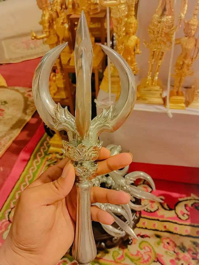 วชิราวุธ(สุดยอดอาวุธของพระอินทร์) ขนาดใหญ่ เนื้อโลหะแร่เงินยวง