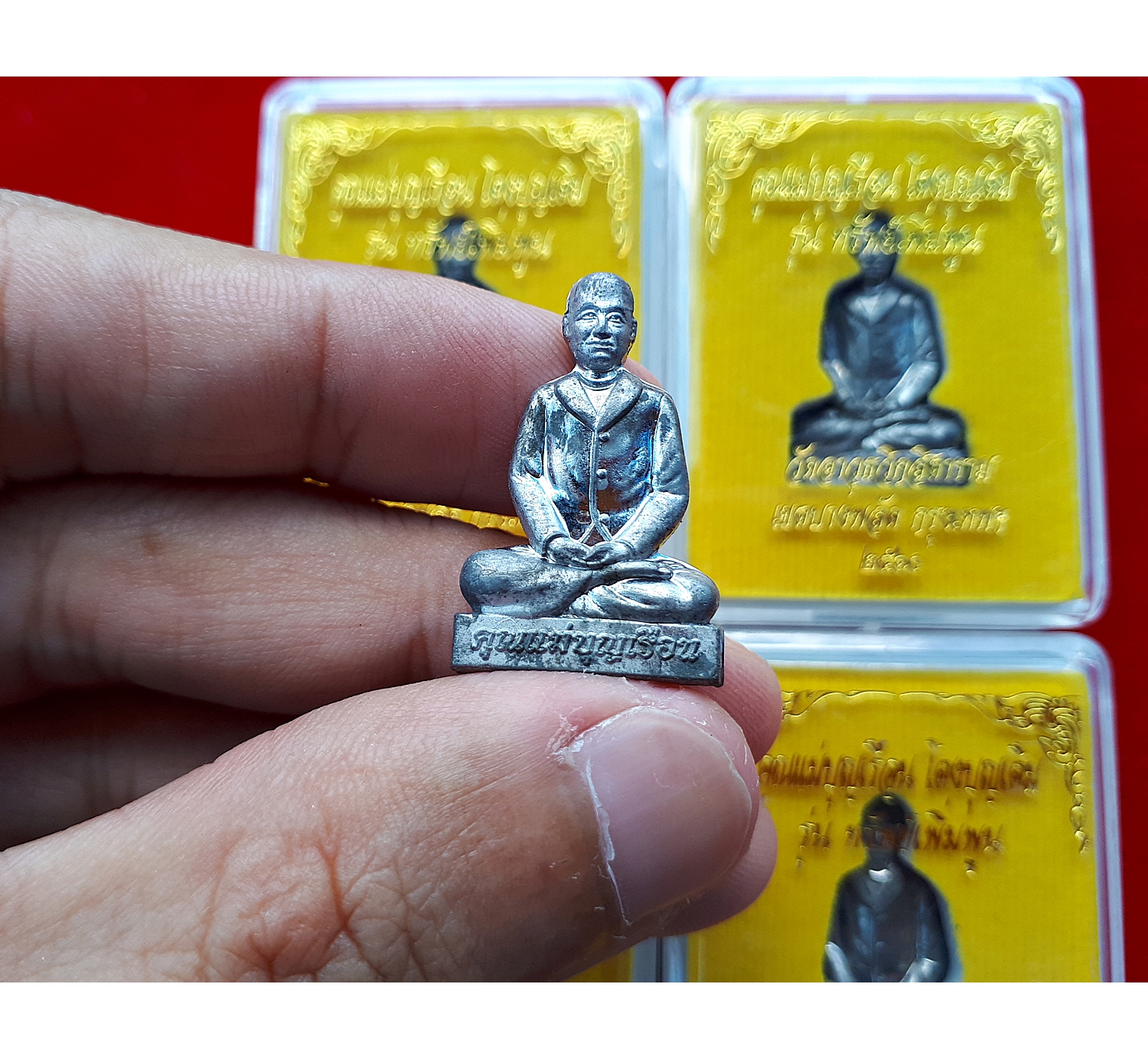 รูปหล่อ (องค์เล็ก) แม่ชีบุญเรือน วัดอาวุธ เนื้อตะกั่ว 2560