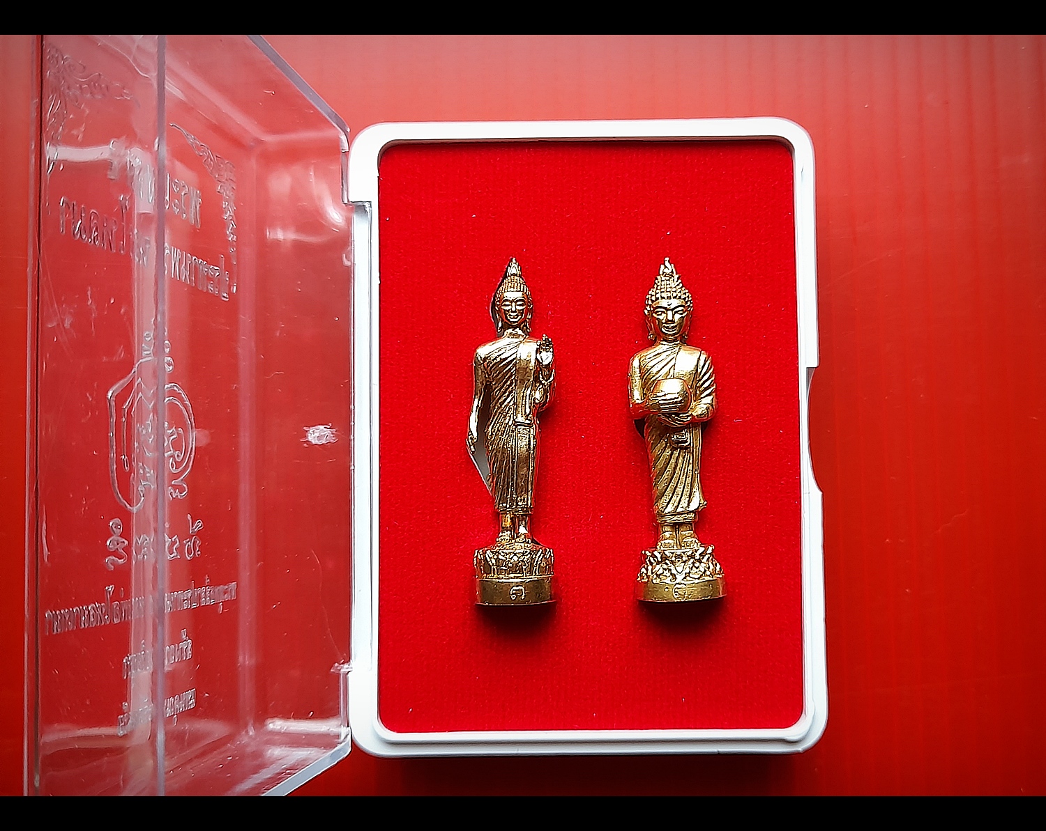 รูปหล่อ พระลีลาประทานพร หลวงพ่อไหลมาเทมา(สมเด็จองค์ปฐม พระพุทธ ปางอุ้มบาตร) เนื้อสัมฤทธิ์ชุบทอง ปี2563 #รับประกันแท้