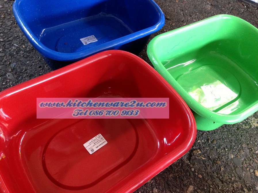 P04009 กะละมังเหลี่ยม ทรงตื้น 888 (25*31.5*11 cm) ราคาส่งต่อโหล : 12 ใบ (คลิ๊กที่สินค้าเพื่อดูรายละเอียด)