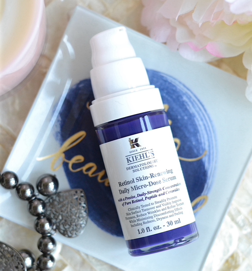 Kiehl's Retinol Skin-Renewing Daily Micro-Dose Serum 30mL เรตินอลเซรั่มจากคีลส์ ที่อ่อนโยนต่อทุกสภาพผิวและสามารถใช้ได้เป็นประจำทุกวัน ช่วยให้ริ้วรอยร่องลึกดูลดเลือน และผลัดผิวให้ดูเปล่งปลั่งขึ้น