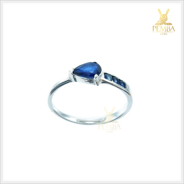 แหวนไพลินแท้ ทรงหยดน้ำ เงินแท้ ชุบทองคำขาว แหวนพลอยแท้