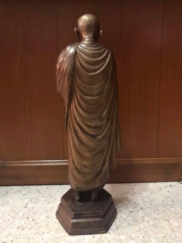 รูปหล่อ หลวงพ่อเงิน วัดบางคลาน รุ่น "เงินมาโปรด" (ความสูง23นิ้ว ฐานกว้าง6.5x6นิ้ว) เนื้อทองเหลือง ใต้ฐานอุดแผ่นยัน